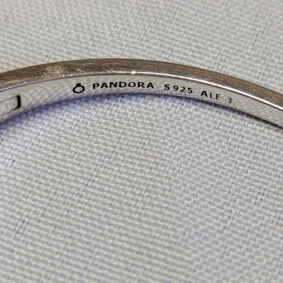Pandora Entwined Bangle Bracelet - Picture 13 of 13